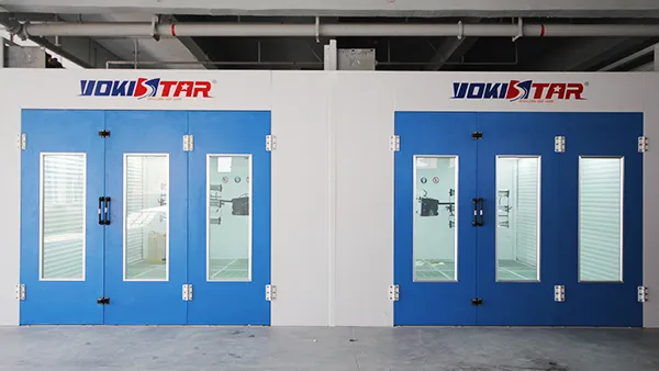 Cabine de peinture à flux vertical avec unité d’air arrière