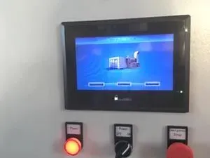 Commande par écran tactile