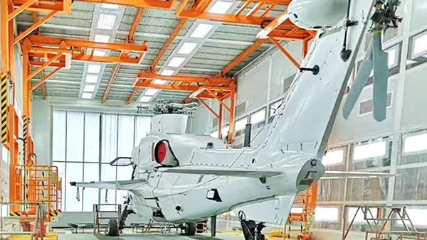 Cabine de peinture aéronautique