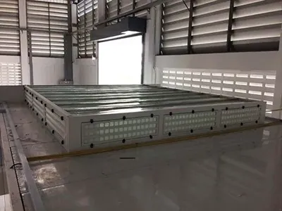 Cabine de peinture pour menuiserie