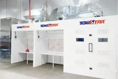 Cabine de peinture ouverte